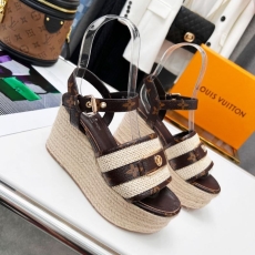 Louis Vuitton Sandals